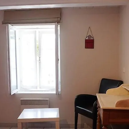 Ep000-029 3 Pieces Et Annexe- 6 Couchages - Villa L'Epine (Vendee)
