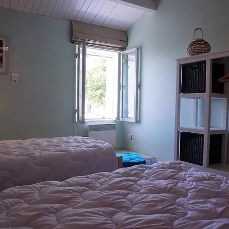 Ep000-029 3 Pieces Et Annexe- 6 Couchages - Villa *