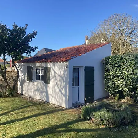 Villa Ep000-029 3 Pieces Et Annexe- 6 Couchages - *