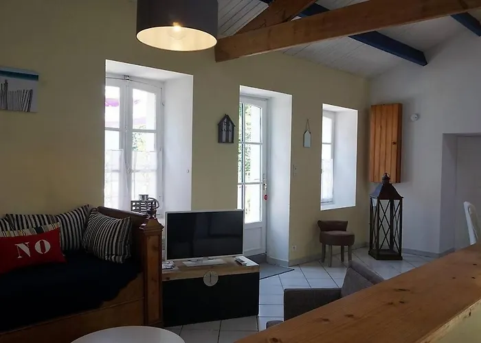 Villa Ep000-029 3 Pieces Et Annexe- 6 Couchages - L'Epine (Vendee)